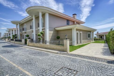 beachfront villa in Istanbul