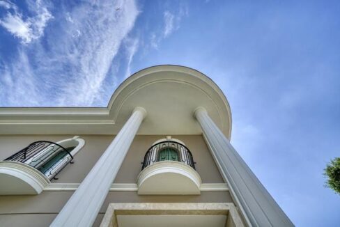 beachfront villa in Istanbul