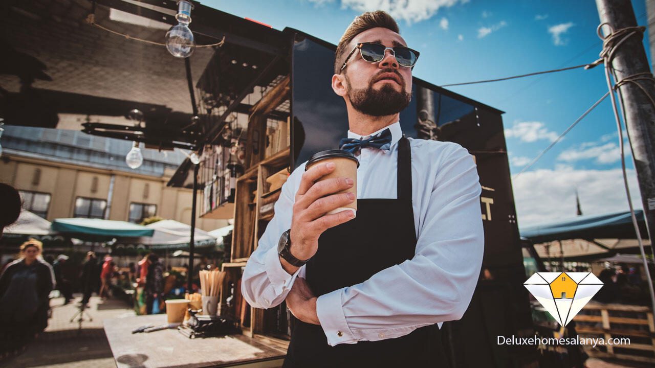 Barista working in Turkey