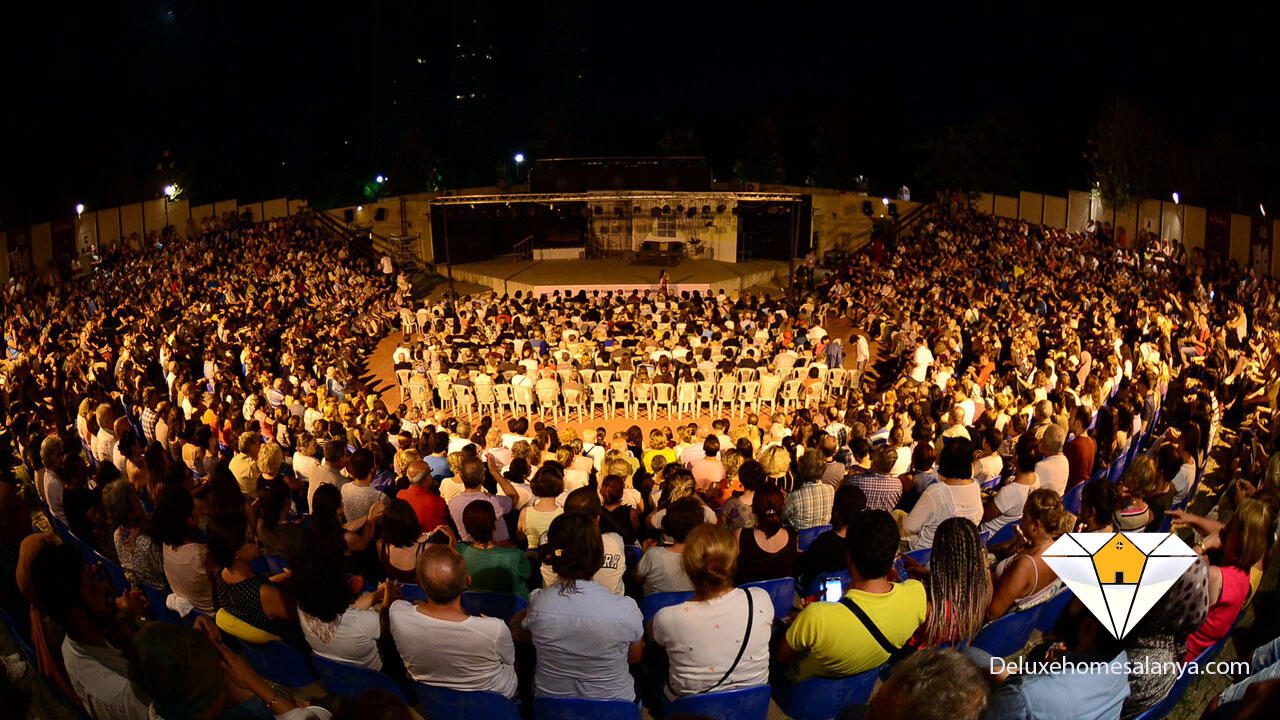 Bostanci Show Center